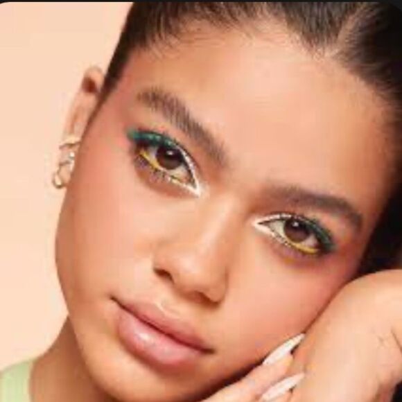 Morphe 2 Always Online Gel Liner - Picture 10 of 10